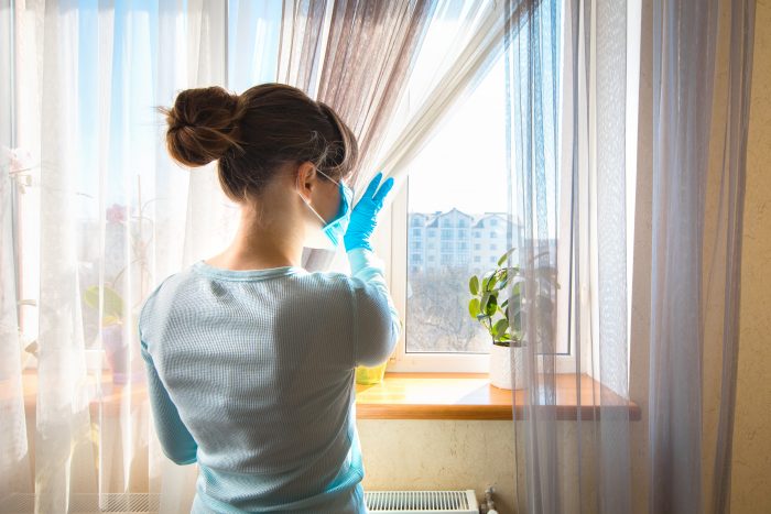 Quais são os métodos mais eficazes para a lavagem de cortinas em casa?